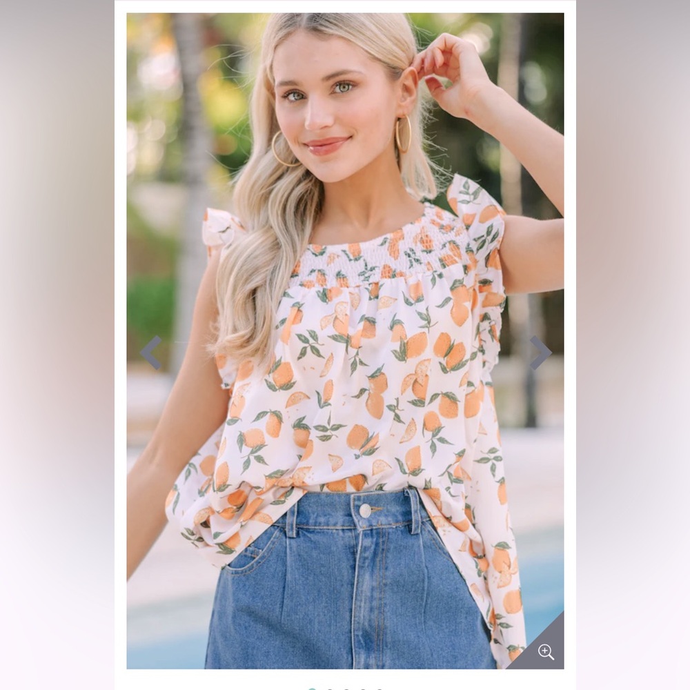 NWT Meet You There Off White Lemon Print Blouse, Size Small